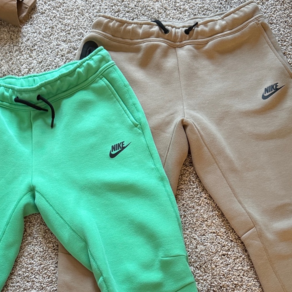 Nike Kids Mint Green and Tan Performance Tech Joggers (lot of both pants!!)